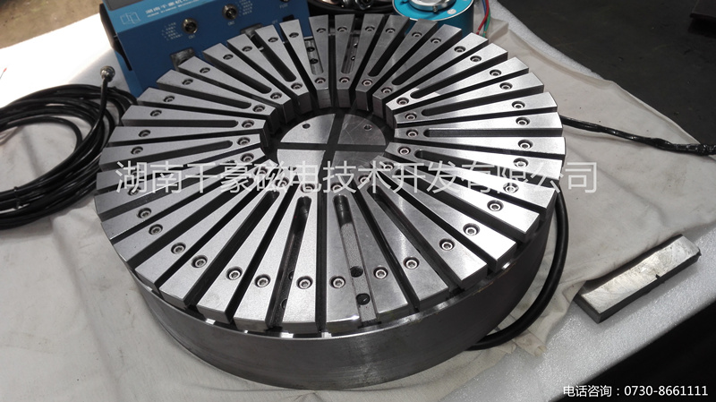 千豪起重電磁鐵,電永磁吸盤(pán)專業(yè)賣(mài)家